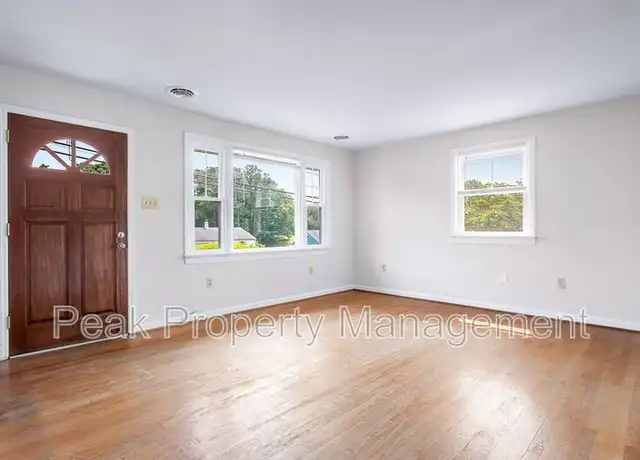 Property at 7206 Elkhardt Rd, North Chesterfield, VA, 23225, 3 beds, 1 bath, [object Object]