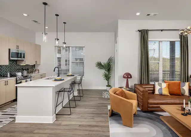Property at Broadstone Craft - 1015 N Alexander St, Charlotte, NC, 28206, 0-2 beds, 1-2 bath, [object Object]
