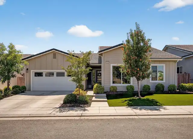 Property at 678 Capstone Way S, Madera, CA, 93636, 4 beds, 2 baths, [object Object]