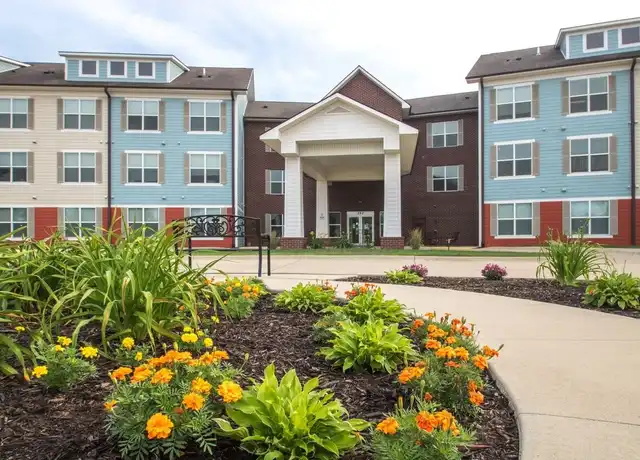 Property at 202 Magnolia Dr, Cedar Falls, IA, 50613, 1 bed, 1 bath, [object Object]