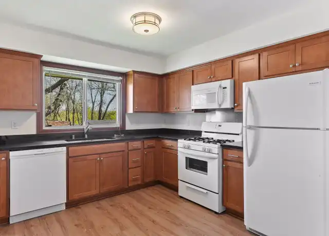 Property at 2401 Hampshire Ave S Unit 102, Minneapolis, MN, 55426, 2 beds, 1 bath, [object Object]
