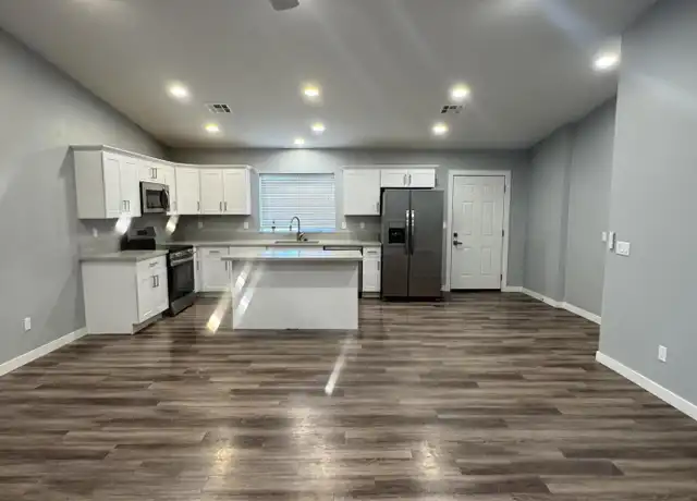Property at 6036 W Stella Ln, Glendale, AZ, 85301, 3 beds, 2 baths, [object Object]