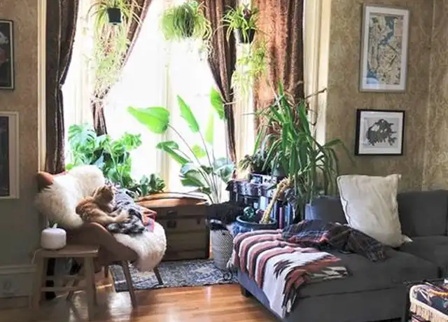 Property at 369 Broadway, Providence, RI, 02909, 2 beds, 1 bath, [object Object]