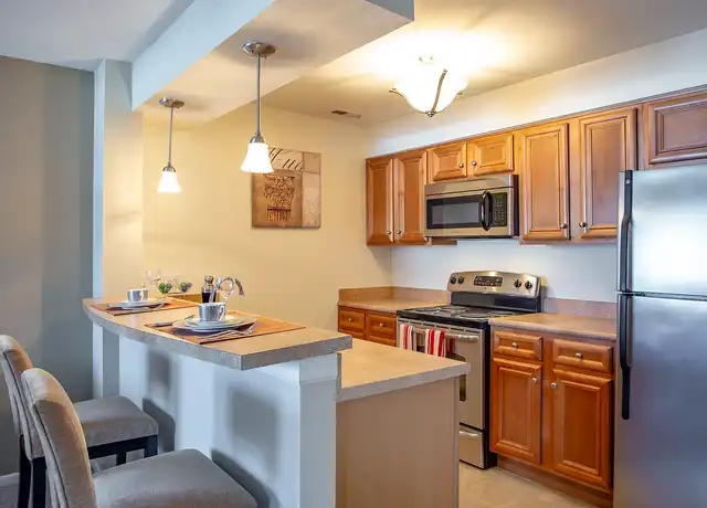 Property at Waterford Place Apartments - 313 W Happfield Dr, Arlington Heights, IL, 60004, 1 bed, 1 bath, [object Object]