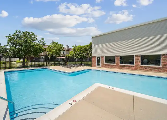 Property at Waterford Place Apartments - 313 W Happfield Dr, Arlington Heights, IL, 60004, 1 bed, 1 bath, [object Object]