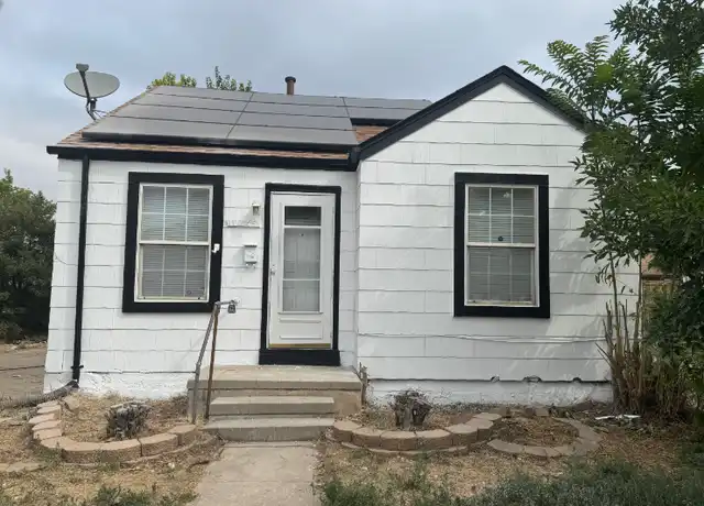 Property at 10445 E 17th Ave, Aurora, CO, 80010, 4 beds, 2 baths, [object Object]