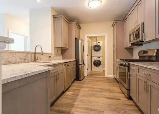 Property at 24 Dutchess Landing Rd Unit E305, Poughkeepsie, NY, 12601, 2 beds, 2 baths, [object Object]