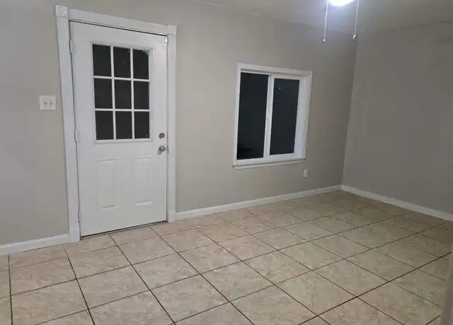 Property at 105 D St Unit 1/2, Roseville, CA, 95678, 1 bed, 1 bath, [object Object]