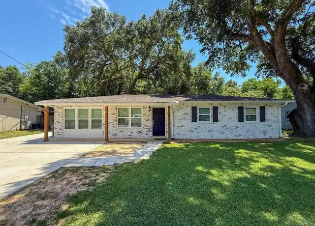 Property at 1501 Croquet Dr, Cantonment, FL, 32533, 3 beds, 2 baths, [object Object]