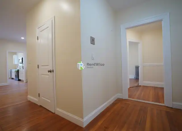 Property at 10 Beals St #2, Brookline, MA, 02446, 3 beds, 1.5 baths, [object Object]