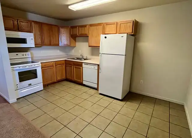 Property at 16665 Hunters Ridge Ln, St Robert, MO, 65584, 1 bed, 1 bath, [object Object]