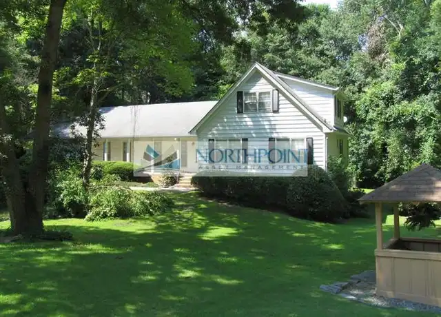 Property at 126 Weatherstone Pkwy, Marietta, GA, 30068, 5 beds, 3.5 baths, [object Object]