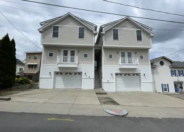 Property at 5 Hewitt St Unit 5, Providence, RI, 02909, 2 beds, 3 baths, [object Object]
