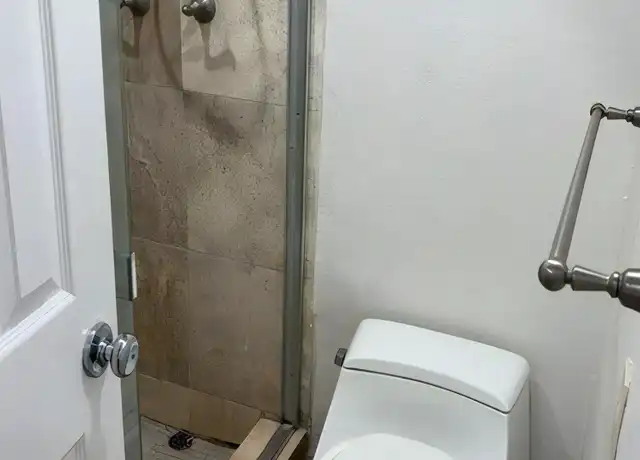 Property at 8909 Burton Way #202, Los Angeles, CA, 90048, 2 beds, 2 baths, [object Object]