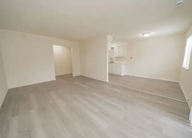 Property at 1449 E 33rd St Unit 2, Oakland, CA, 94602, 2 beds, 1 bath, [object Object]