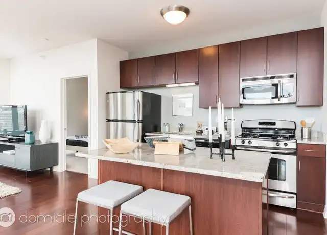 Property at 40 E 9th St Unit 2001, Chicago, IL, 60605, 2 beds, 2 baths, [object Object]