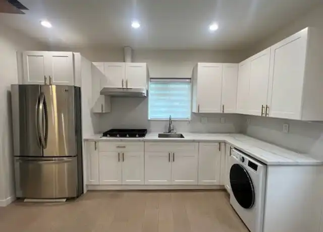 Property at 11017 Irma Ave, Tujunga, CA, 91042, 1 bed, 1 bath, [object Object]