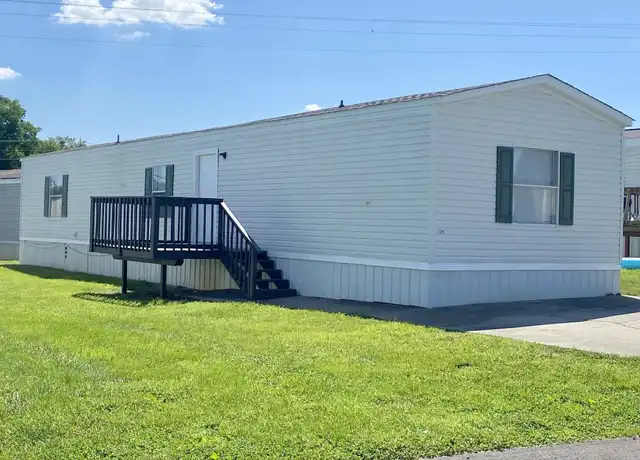 Property at 724 Trevor Ln, Oak Grove, KY, 42262, 3 beds, 2 baths, [object Object]