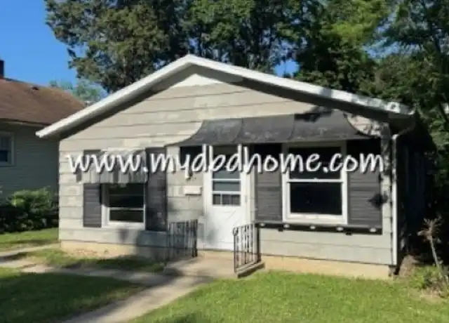Property at 4724 Warsaw St, Fort Wayne, IN, 46806, 3 beds, 1 bath, [object Object]