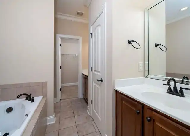 Property at 1090 Indigo Ridge Pl, Cary, NC, 27519, 1 bed, 1 bath, [object Object]