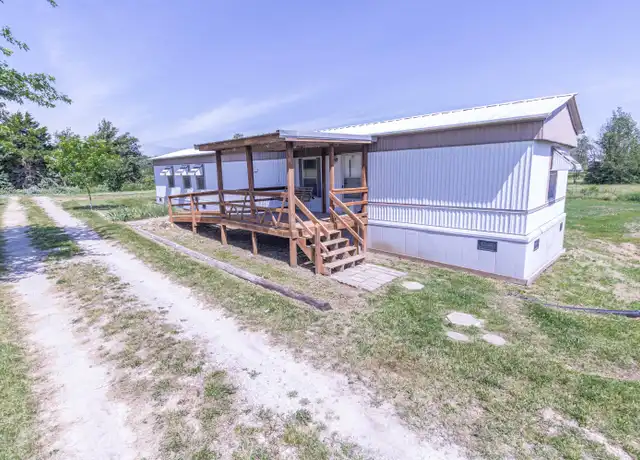 Property at 16950 N Davis Rd, Centralia, MO, 65240, 3 beds, 2 baths, [object Object]