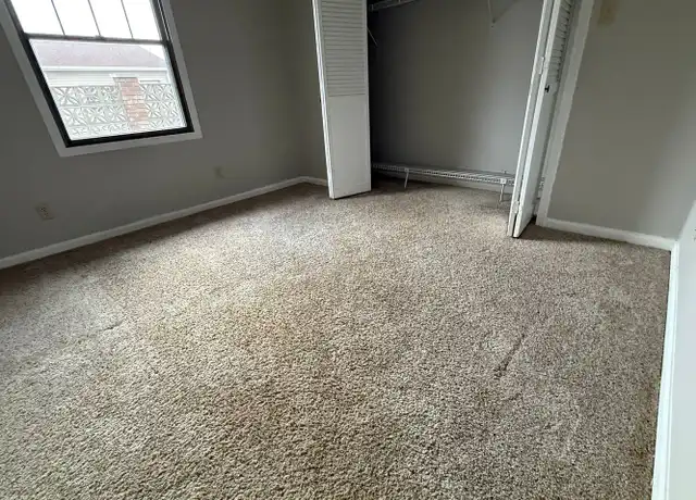 Property at 1120 E 8th St Apt 1, Metropolis, IL, 62960, 2 beds, 1 bath, [object Object]
