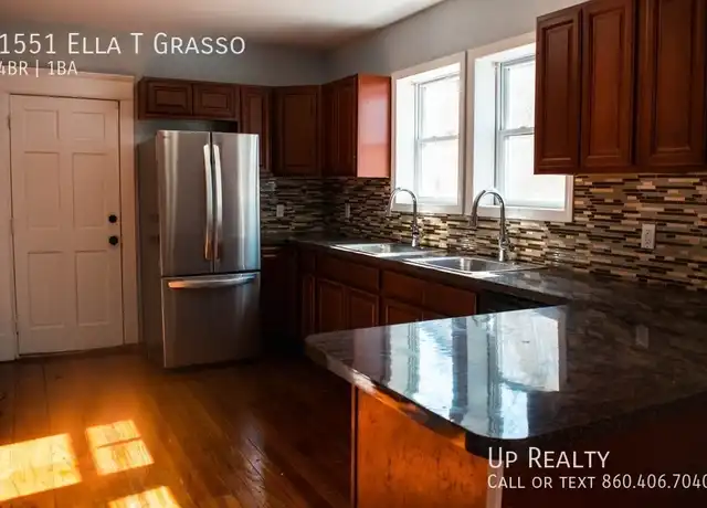 Property at 1551 Ella T Grasso Blvd, New Haven, CT, 06511, 4 beds, 1 bath, [object Object]