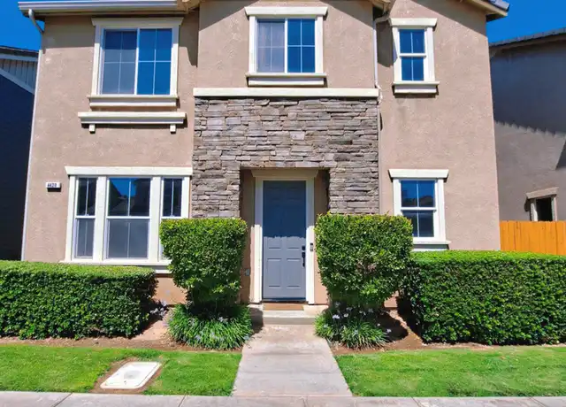Property at 4428 W Pinsapo Dr, Fresno, CA, 93722, 4 beds, 2.5 baths, [object Object]