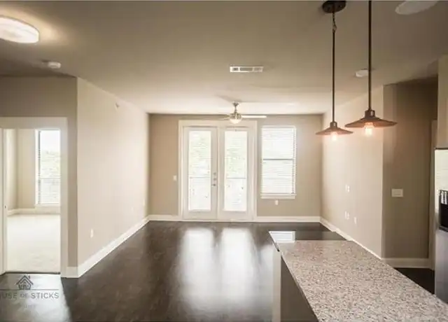 Property at 1965 Matilda St Unit 301, Dallas, TX, 75206, 1 bed, 1 bath, [object Object]