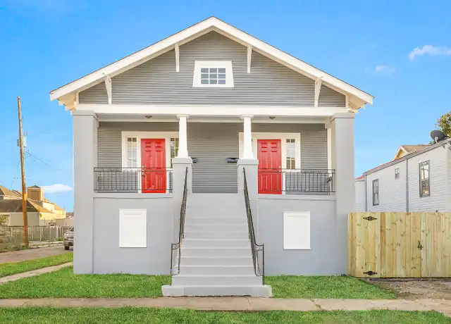 Property at 3700 S Liberty St Unit 2B, New Orleans, LA, 70115, 4 beds, 3 baths, [object Object]