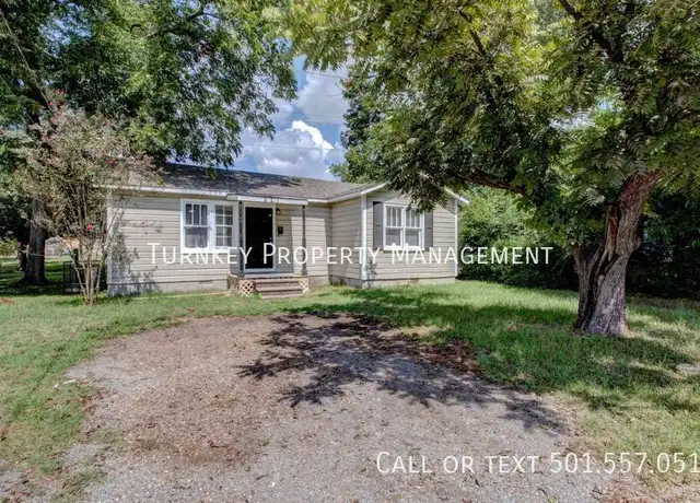 Property at 621 Poe St, North Little Rock, AR, 72117, 2 beds, 1 bath, [object Object]