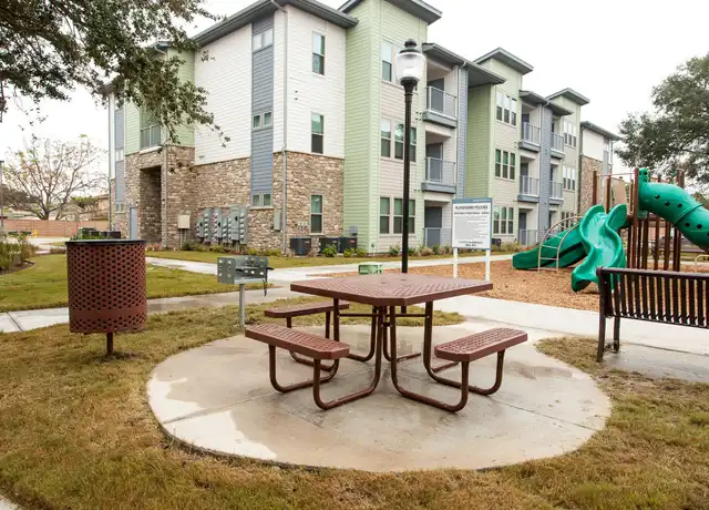 Property at 11641 Leopard St Unit 102, Corpus Christi, TX, 78410, 2 beds, 1 bath, [object Object]