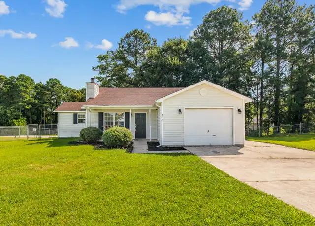 Property at 408 Bluegrass Cir, Jacksonville, NC, 28546, 4 beds, 2 baths, [object Object]