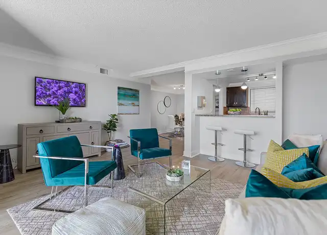 Property at Nottingham Pine Luxury Apartment Homes - 1 S Pine Island Rd, Plantation, FL, 33324, 2 beds, 2 baths, [object Object]