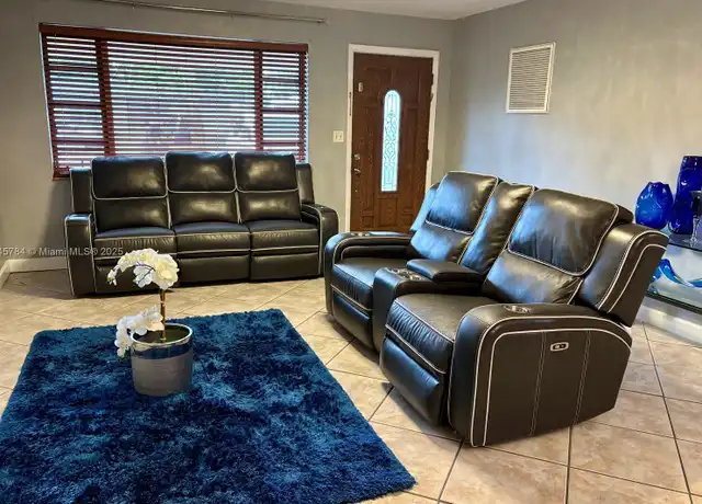 Property at 3171 SW 16th Ct, Fort Lauderdale, FL, 33312, 1 bed, 1 bath, [object Object]