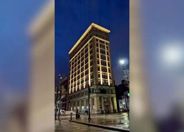 Property at 830 Main St, Cincinnati, OH, 45202, 1 bed, 1 bath, [object Object]