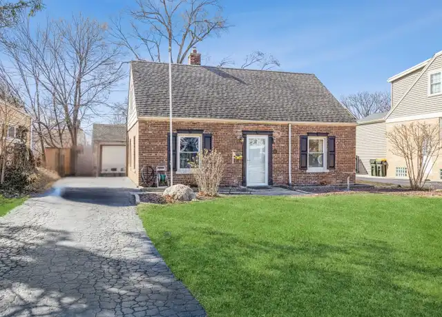 Property at 612 8th Ave, La Grange, IL, 60525, 4 beds, 1.5 baths, [object Object]