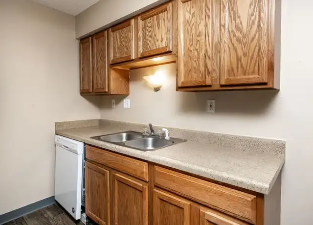 Property at 395 4th St Unit 400-09, Waukee, IA, 50263, 2 beds, 1 bath, [object Object]