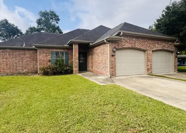Property at 7b Concord St, Orange, TX, 77630, 2 beds, 1.5 baths, [object Object]