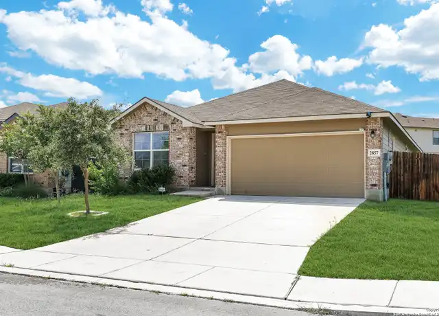Property at 2857 Lindenwood Run, San Antonio, TX, 78245, 4 beds, 2 baths, [object Object]