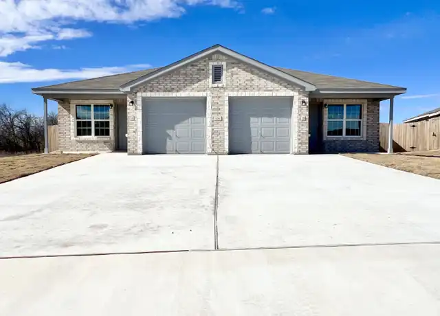 Property at 126 Dolphin Dr Unit B, Temple, TX, 76501, 3 beds, 2 baths, [object Object]