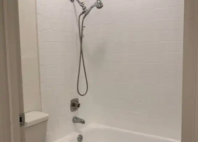 Property at Parkside Apartments - 5100 Ming Ave, Bakersfield, CA, 93309, 0 beds, 1 bath, [object Object]