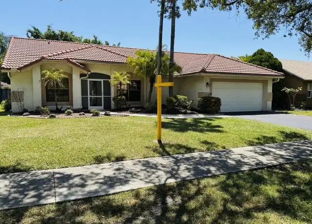 Property at 5136 NW 49th Ave, Coconut Creek, FL, 33073, 3 beds, 2 baths, [object Object]
