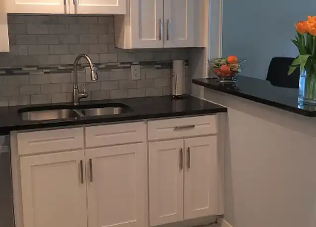 Property at 6024 E University Blvd Unit 7114, Dallas, TX, 75206, 2 beds, 2 baths, [object Object]