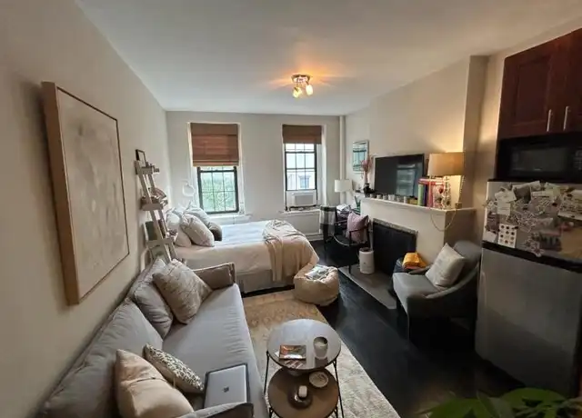 Property at 59 W 8th St, New York, NY, 10011, 0 beds, 1 bath, [object Object]