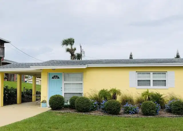 Property at 828 E 26th Ave, New Smyrna Beach, FL, 32169, 2 beds, 1 bath, [object Object]