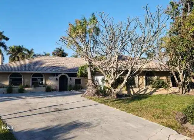 Property at 1455 Pelican Ave, Naples, FL, 34102, 3 beds, 2 baths, [object Object]