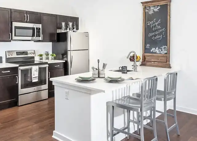 Property at Metro Star - Metro Point - 1 New Haven Ave, Milford, CT, 06460, 0-1 beds, 1 bath, [object Object]