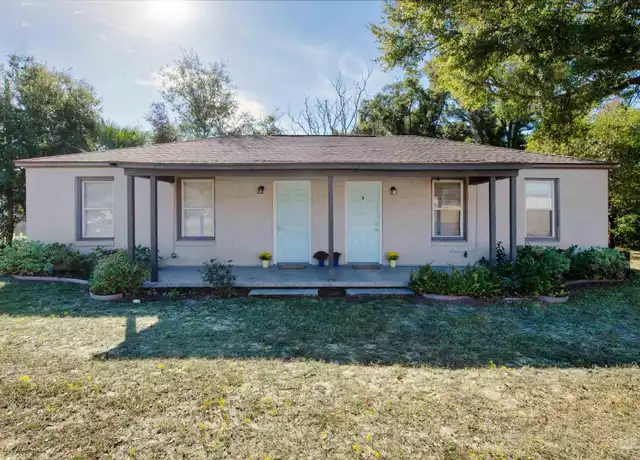 Property at 2101 W Romana St Unit A, Pensacola, FL, 32502, 2 beds, 1 bath, [object Object]