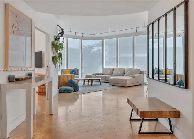 Property at 300 S Pointe Dr, Miami Beach, FL, 33139, 3 beds, 2.5 baths, [object Object]